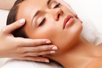 Τι να τρώμε ανάλογα με τον τύπο της επιδερμίδας μας;