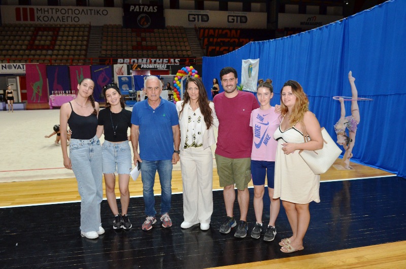 Τα παιδιά των Ημερήσιων Παιδικών Κατασκηνώσεων καταχειροκρότησαν τις συμμέτοχες στο Κύπελλο Ελλάδας Ρυθμικής Γυμναστικής