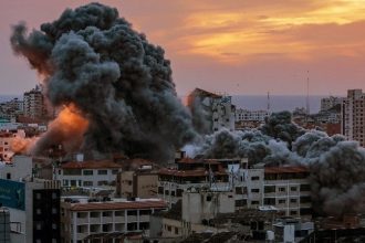 Γάζα: Τουλάχιστον οκτώ νεκροί από βομβαρδισμό του Ισραήλ