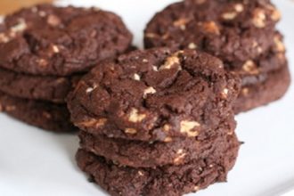 Μπισκότα με κακάο και βούτυρο