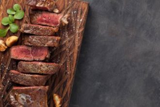 Φιλέτο μοσχαρίσιο με πιπεράτη σάλτσα