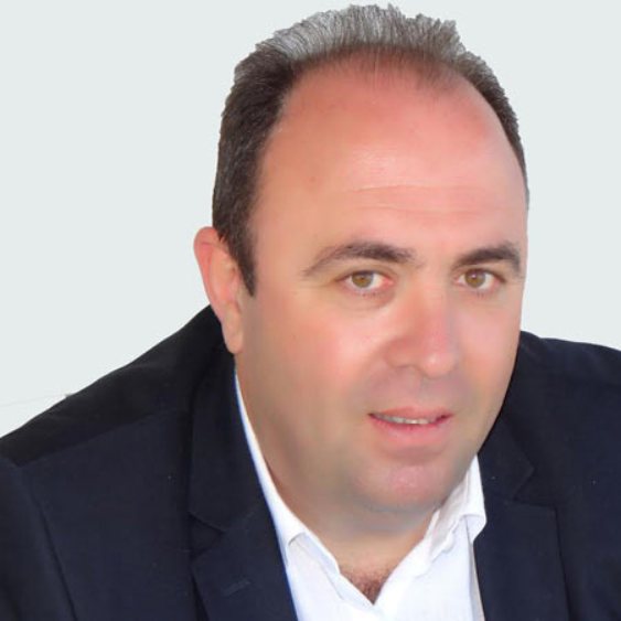 Μεταξύ Μαιζώνος και Φωκαίας