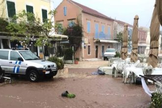 "Ιανός": Αγνώριστο το λιμανάκι στο Φισκάρδο! ΦΩΤΟ