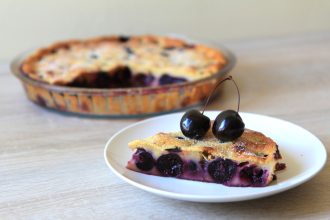 Πίτα με κεράσια εποχής