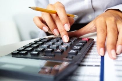 Νέο καθεστώς απαλλαγής μικρών επιχειρήσεων από ΦΠΑ: Τι προβλέπει νέο νομοσχέδιο