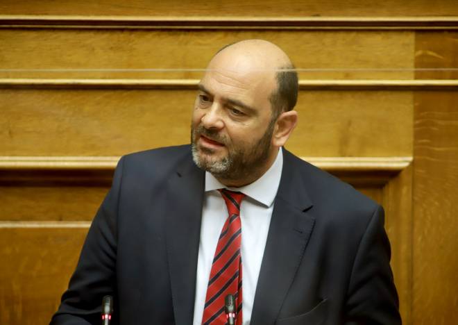 Το ξέφωτο είναι μπροστά μας