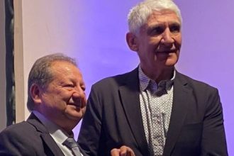 Ο Δήμος Αιγιαλείας τίμησε τον Παναγιώτη Γιαννάκη