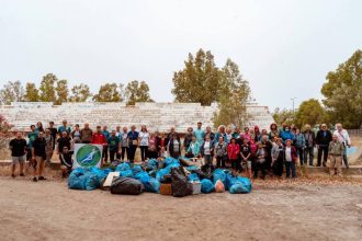 Συμβολική δράση καθαρισμού στην Πλαζ