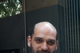 Το αναίμακτο Πάσχα και οι υπάλληλοι σούπερ μάρκετ