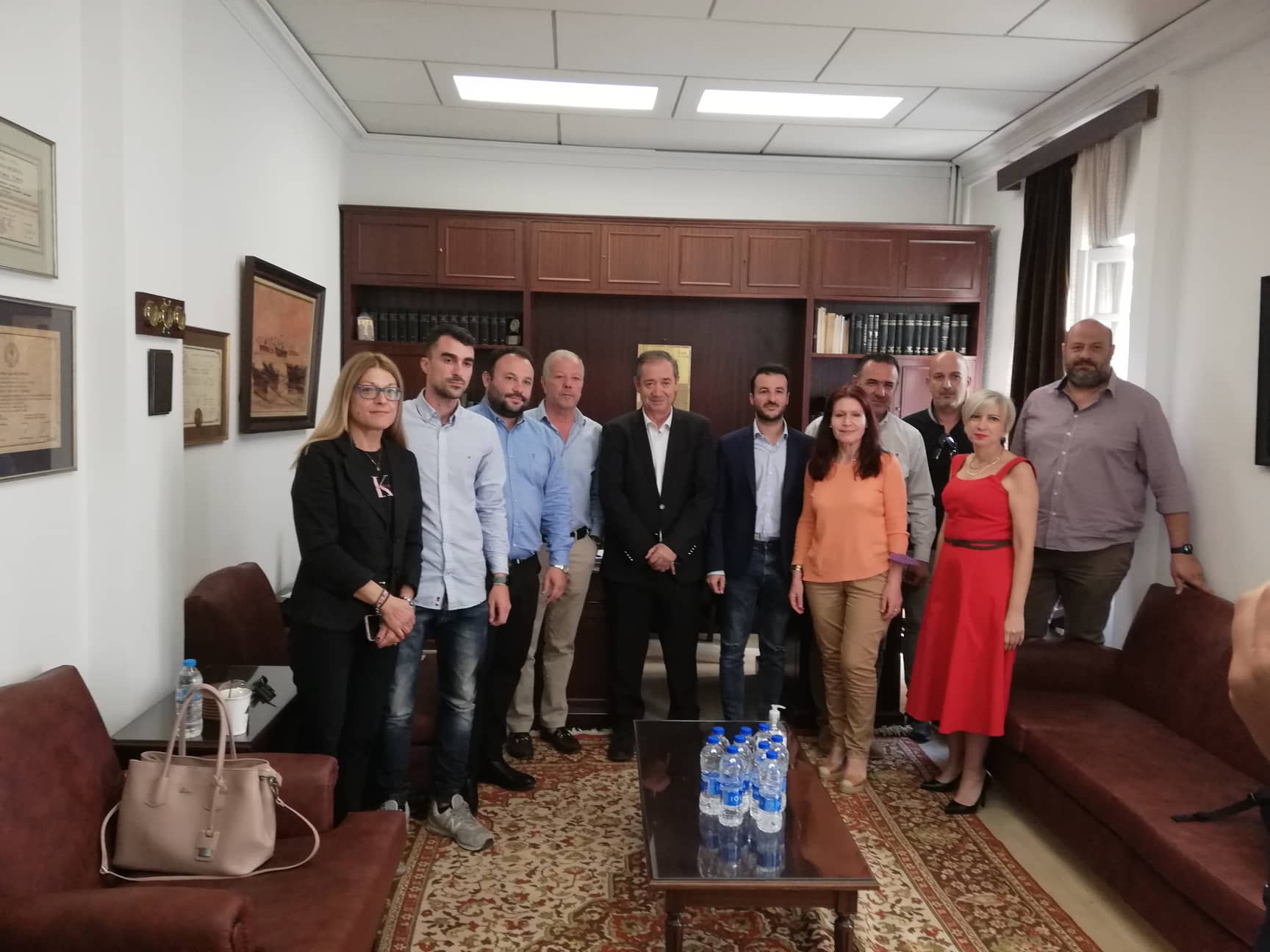 Εμπορικός Σύλλογος Πατρών: Συνάντηση με τον βουλευτή του ΠΑΣΟΚ Γιώργο Αρβανιτίδη