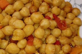 Φθινοπωρινά ρεβίθια στο φούρνο