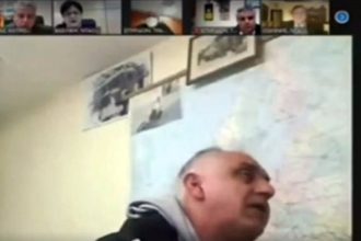 Πολλά τα ... "Γαλλικά" στο δημοτικό συμβούλιο Ναυπακτίας! ΒΙΝΤΕΟ