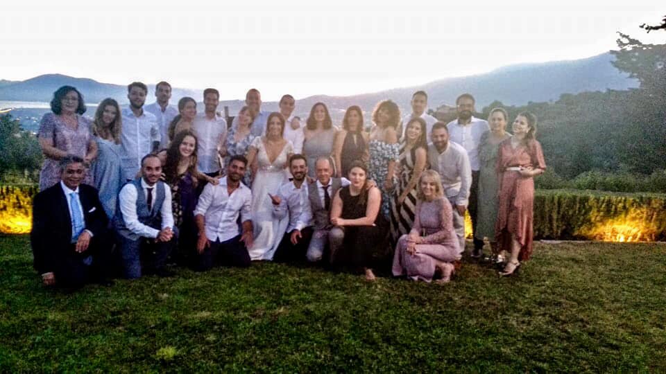 Κλικ στον γάμο του Αντώνη Καραγκούνη και της Κατερίνας Μπεχτσούδη