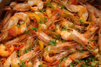 Γαρίδες σαγανάκι