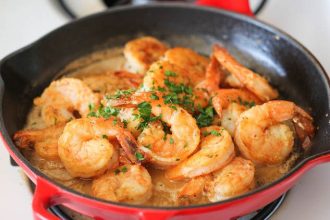 Γαρίδες με σκόρδο, στο τηγάνι