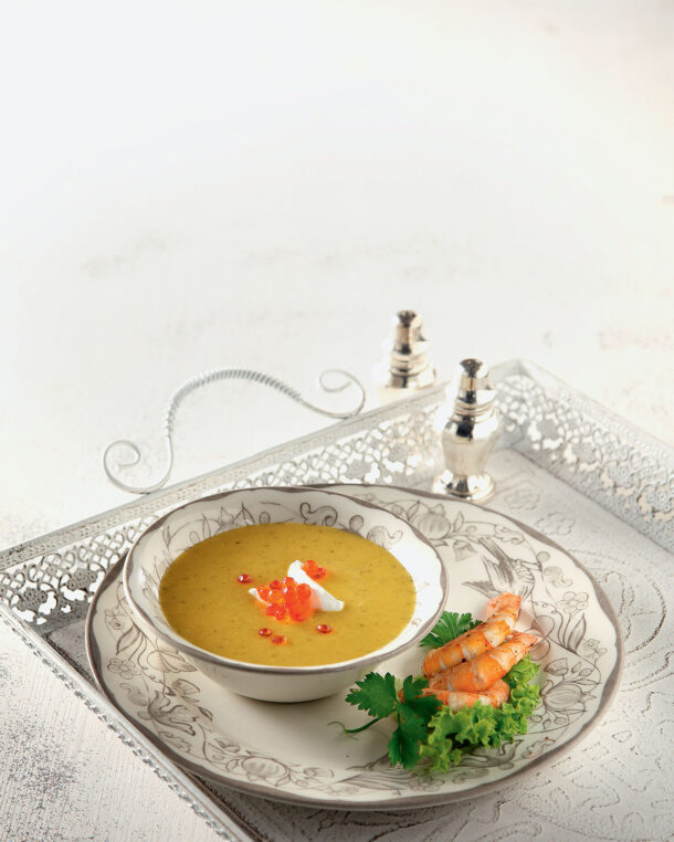 Σούπα με γαρίδες, καρότα, πελτέ και εστραγκόν