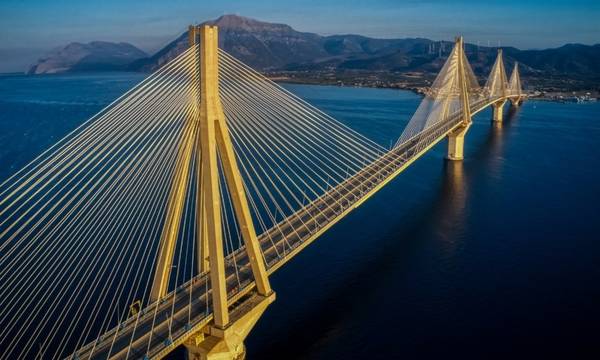 Ποιος ήταν ο άνδρας που έπεσε από τη Γέφυρα Ρίου - Αντιρρίου - Η ανακοίνωση του Λιμενικού (ΦΩΤΟ - ΒΙΝΤΕΟ)