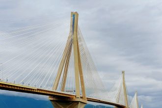 Γέφυρα Ρίου - Αντιρρίου: «ΜΑΖΙ θα περάσουμε απέναντι»