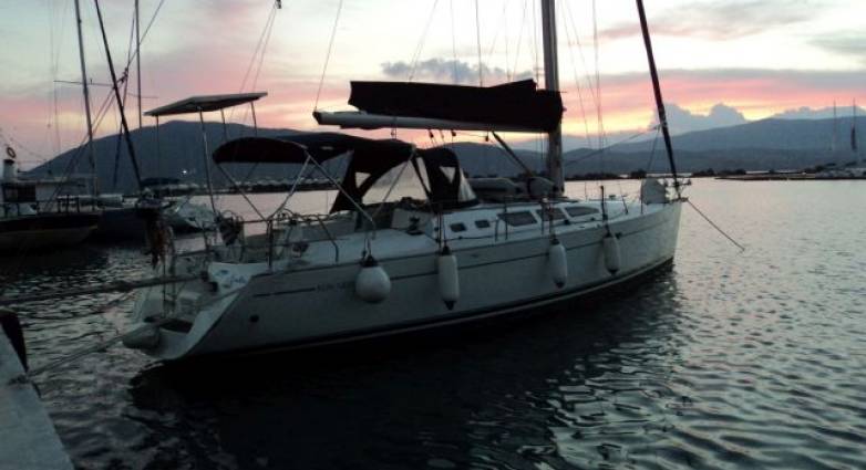 Το ιστιοφόρο ...ξέμεινε στο Φισκάρδο