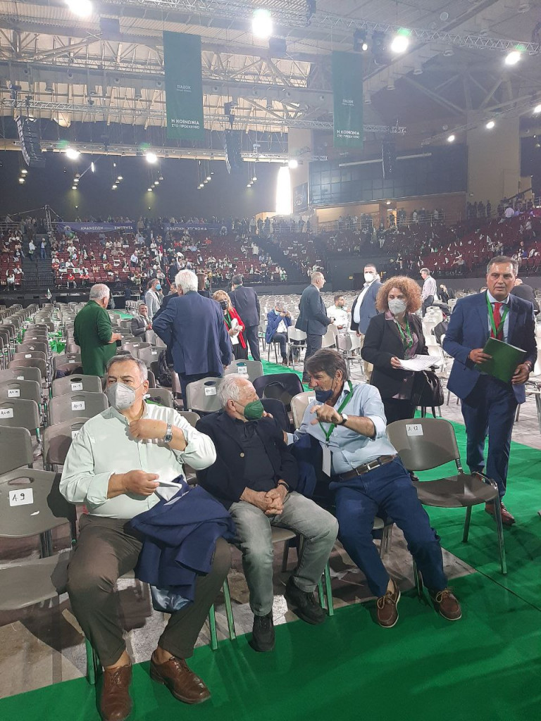 Συνέδριο ΠΑΣΟΚ: Στις επάλξεις ο Κώστας Γείτονας