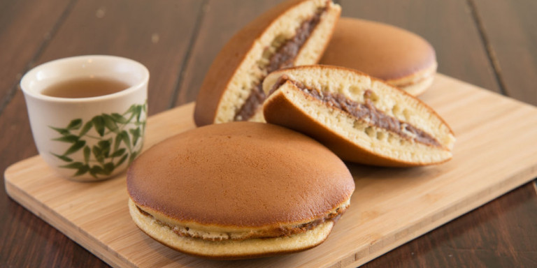 Συνταγή για ονειρεμένα pancake γεμιστά με πραλίνα