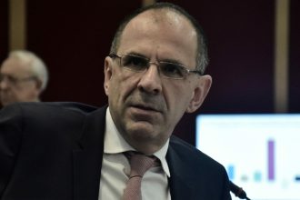 Με κορονοϊό ο Γιώργος Γεραπετρίτης