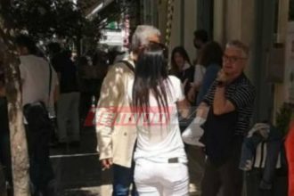 Πάτρα: Ο καθηγητής Χαράλαμπος Γώγος στον πεζόδρομο της Ρ. Φεραίου χωρίς μάσκα - Πήραν "φωτιά" τα μέσα κοινωνικής δικτύωσης