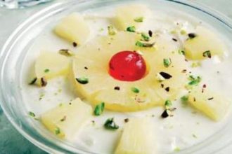 Γλυκό γιαούρτι με ανανά