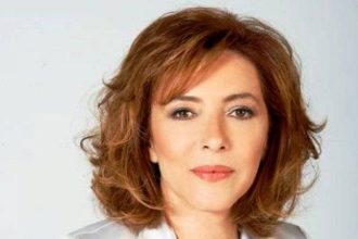 Κασσελάκης, δεν τον θέλουν αλλά επιμένει