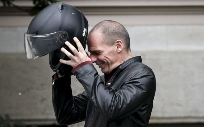 «Εγώ κέρδισα το μπουφάν του Βαρουφάκη»!!!