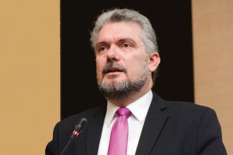 Πληγή η έλλειψη ρευστότητας