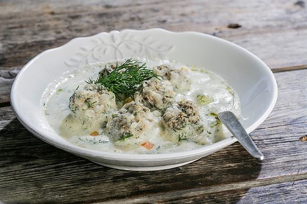 Γιουβαρλάκια αυγολέμονο με λαχανικά!