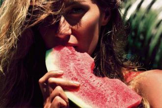 Σπιτική μάσκα προσώπου με καρπούζι