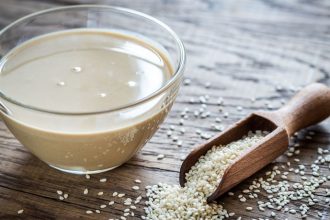 Πίτα με ταχίνι