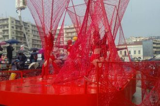 Πάτρα: Αυτός είναι ο άνθρωπος που "έκοψε" το "Cubious" από τα βραβεία! Τι είπε για την εισήγησή του