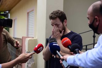 Φαίη Σκορδά: «Τι πατέρας είναι αυτός που σκοτώνει και ακουμπάει το μωρό στη νεκρή μάνα;»