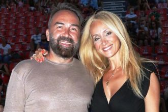 Γρηγόρης Γκουντάρας για την απιστία: Εάν το έκανα εγώ θα ήθελα η Ναταλί Κάκκαβα να με διώξει με τις κλωτσιές