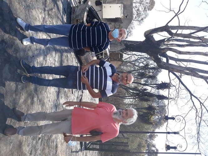 Κλιμάκιο του ΣΥΡΙΖΑ στα καμένα της Αιγιάλειας