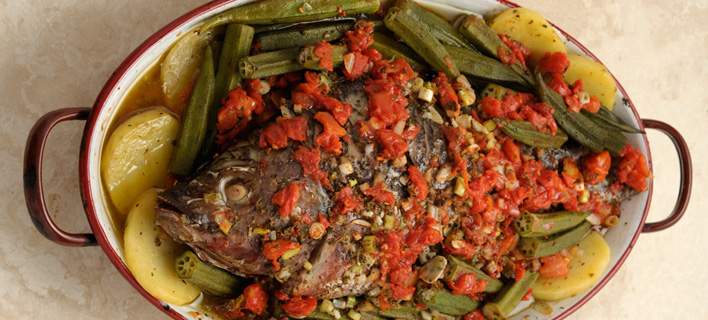 Σφυρίδα με μπάμιες, από την Κρήτη