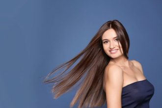 Ποια σαμπουάν καταστρέφουν τα μαλλιά – Τι πρέπει να περιέχουν αυτά που θα επιλέξετε