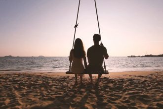 Γιατί μετά τις διακοπές έρχεται ο χωρισμός;