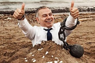 Πάτρα: Ο «όρθιος κωμικός» Χριστόφορος Ζαραλίκος στο Ghetto