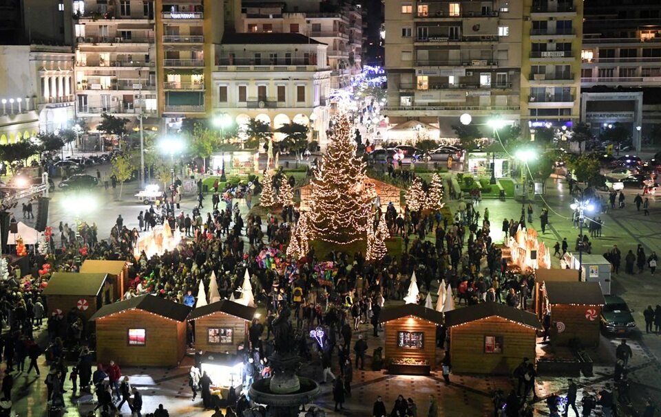 Συγκέντρωση αγαθών και γραφικής ύλης από τον Πολιτιστικό Οργανισμό του Δήμου Πατρέων