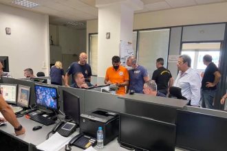 Στο Συντονιστικό της Πυροσβεστικής ο Ανδρέας Κατσανιώτης