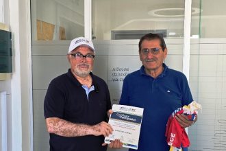 Στο Δήμαρχο της Πάτρας παρέδωσε ο Ν. Τζανάκος, τα Διπλώματα συμμετοχής των αθλητών της Πάτρας από τους Παγκόσμιους Παιδικούς Αγώνες στο Μεξικό