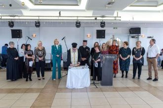 Το Λύκειο Ελληνίδων Πατρών έκοψε την πρωτοχρονιάτικη πίτα (ΦΩΤΟ)