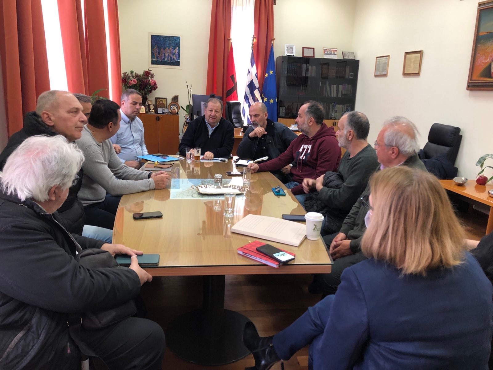 Επίσκεψη του αναπληρωτή Περιφερειάρχη Χαράλαμπου Μπονάνου στο Δημαρχείο Αιγιαλείας