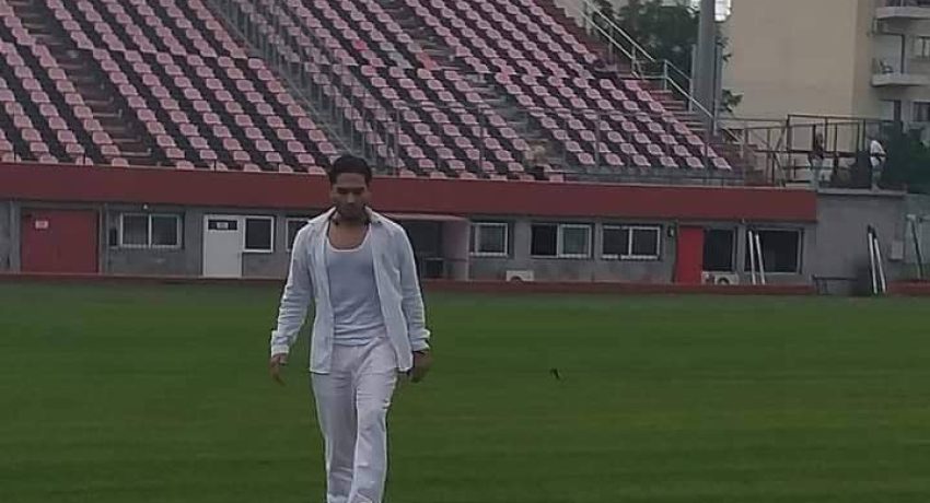 Έκανε ...ζέσταμα στο γήπεδο της Παναχαϊκής ο Χρήστος Μάστορας ΦΩΤΟ