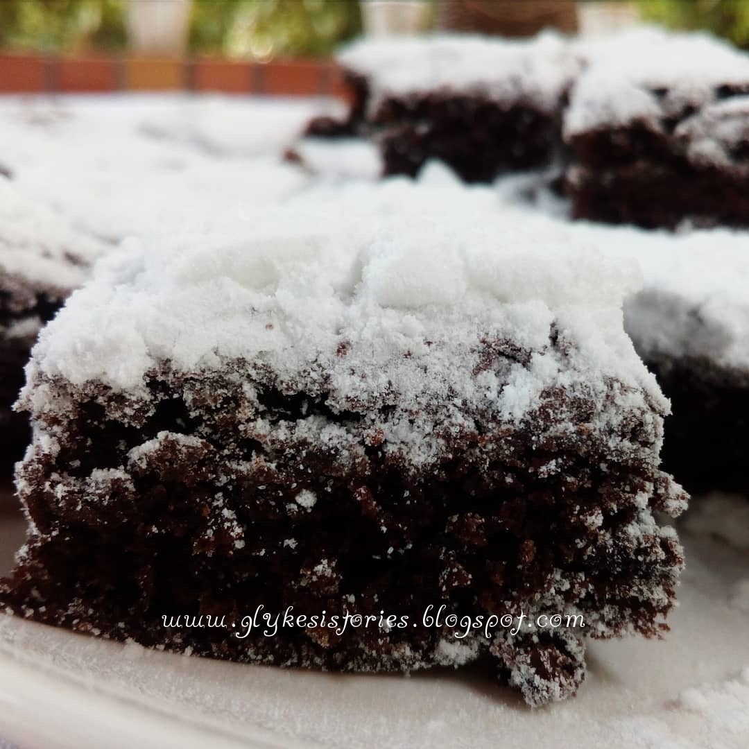 Brownies με 4 υλικά!
