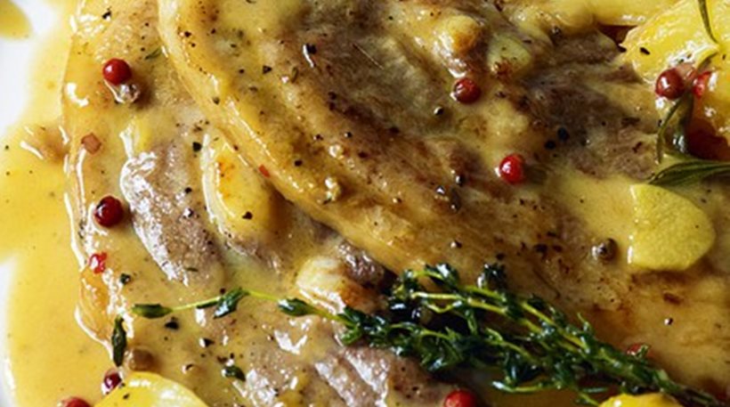 Χοιρινές πανσέτες με γλυκόξινη σάλτσα πορτοκαλιού και πατάτες